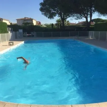 Loft Lumineux Et Calme - Terrasse - Piscine - Du Samedi Au Samedi * Antibes